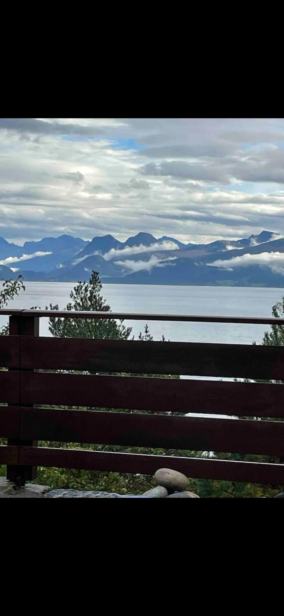 Lejlighed Koselig Kjellerleilighet